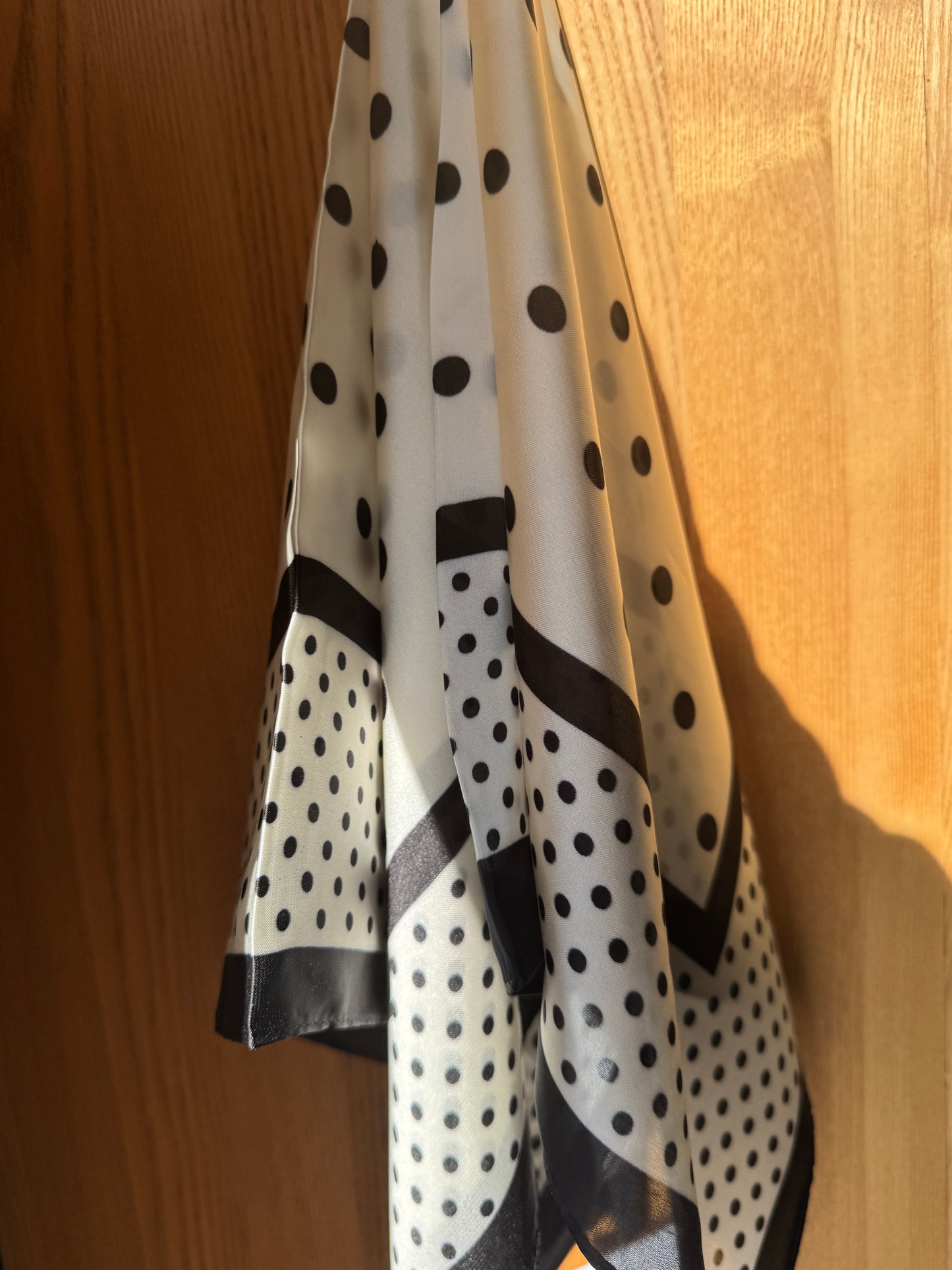 Foulard soie pois