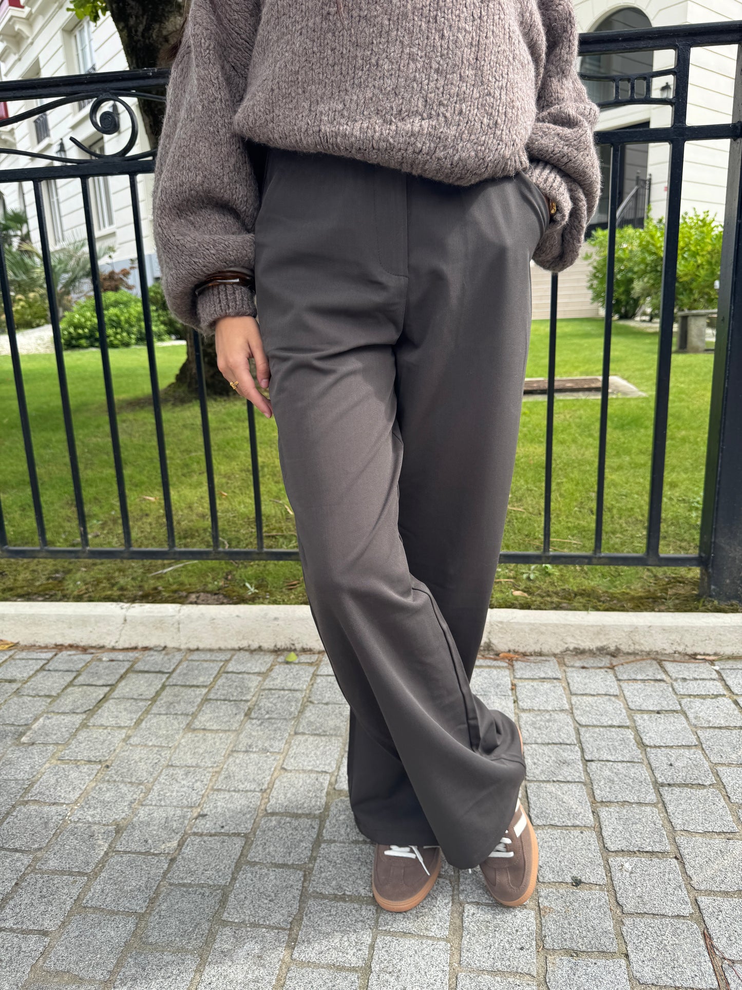 Pantalon tailleur choco