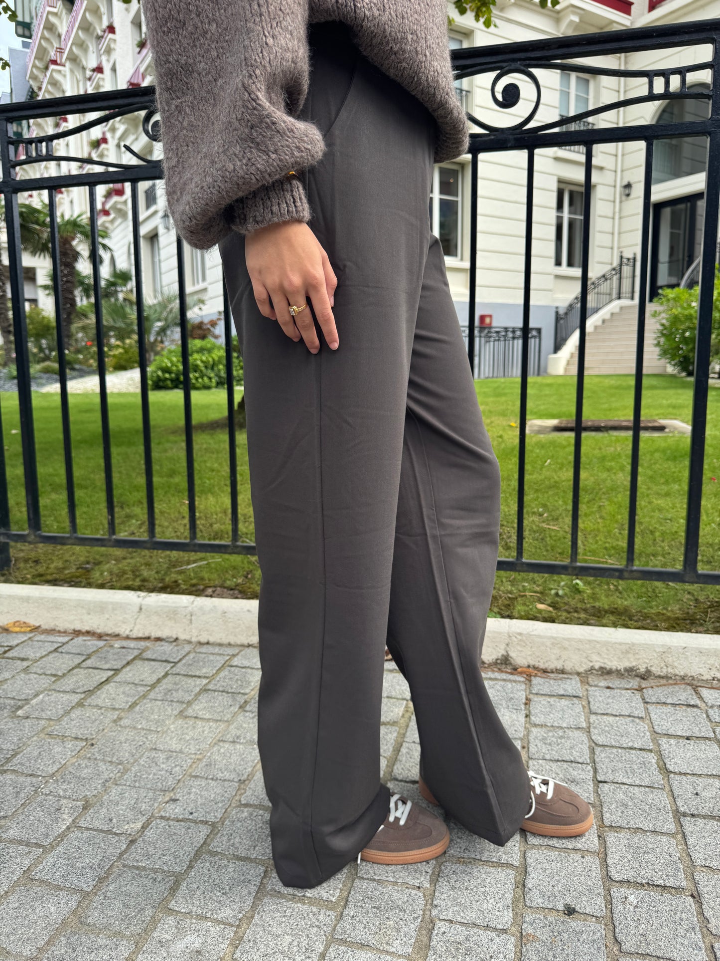 Pantalon tailleur choco