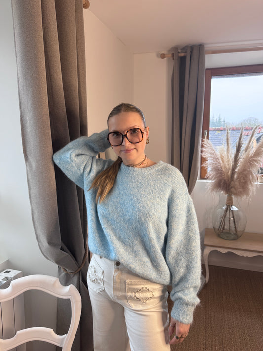 Pull bleu clair
